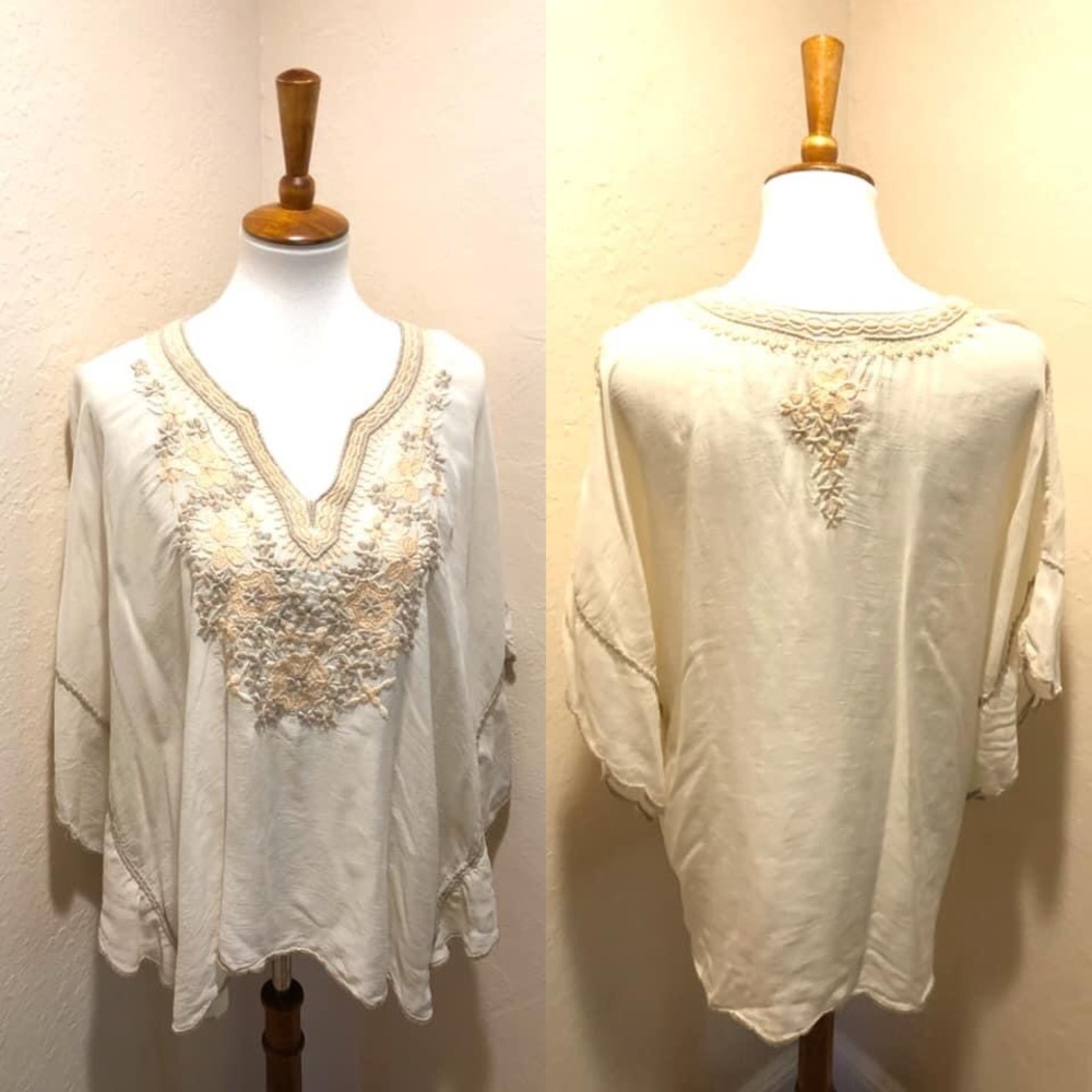 Johnny Was Cream Embroidered Top